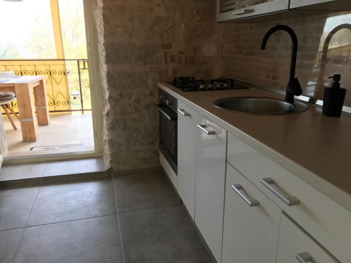 Appartamento Stone House Chiara Seaview Funtana Esterno foto