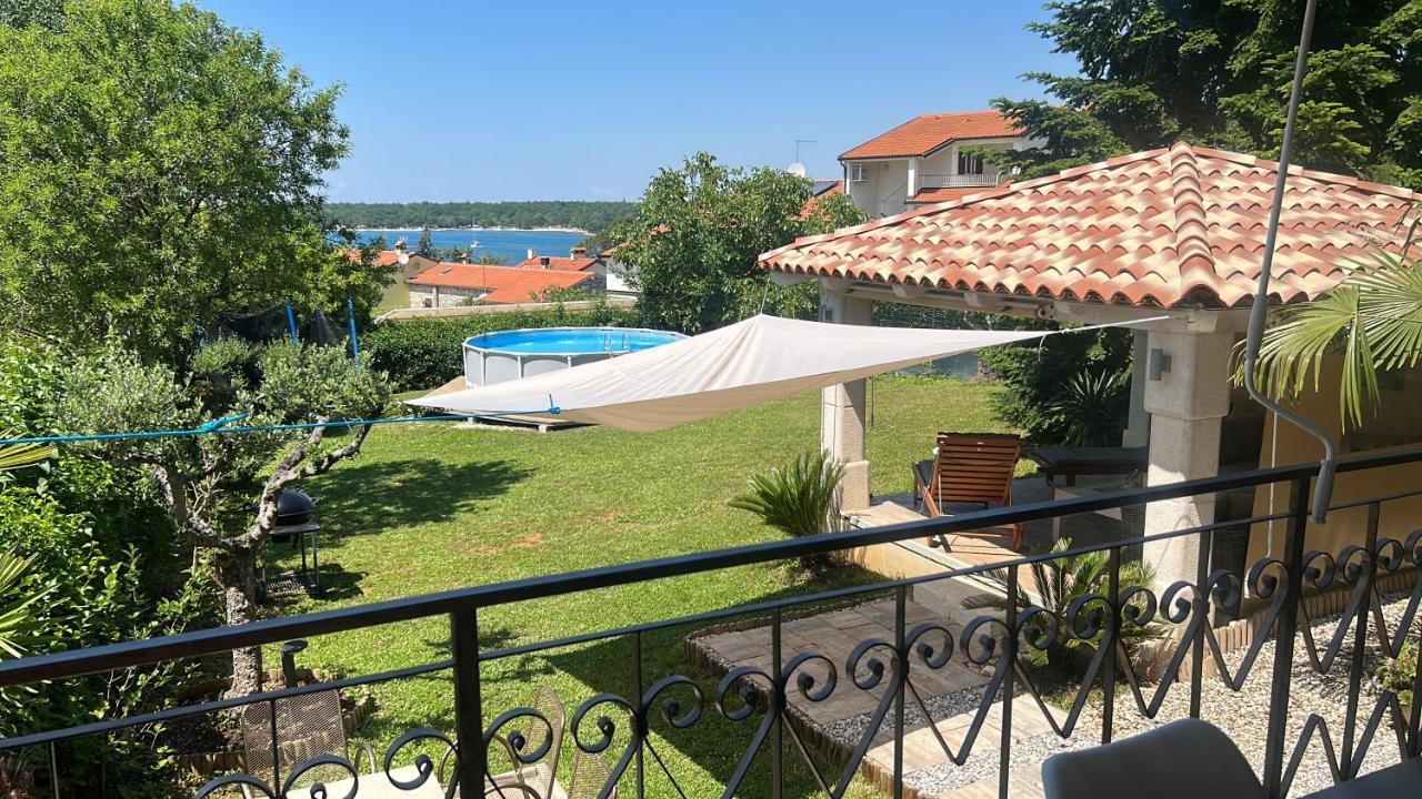 Appartamento Stone House Chiara Seaview Funtana Esterno foto