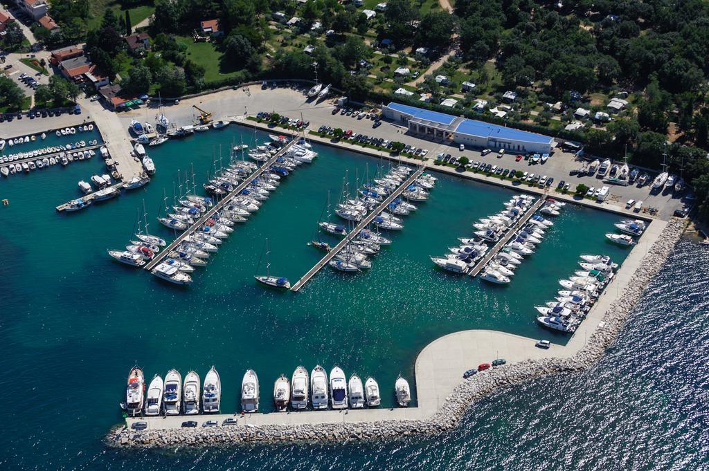 Appartamento Stone House Chiara Seaview Funtana Esterno foto